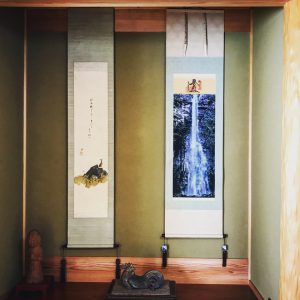 床の間　大谷句佛 那智の瀧