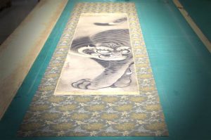 江戸　明治　虎　掛軸　仕立替