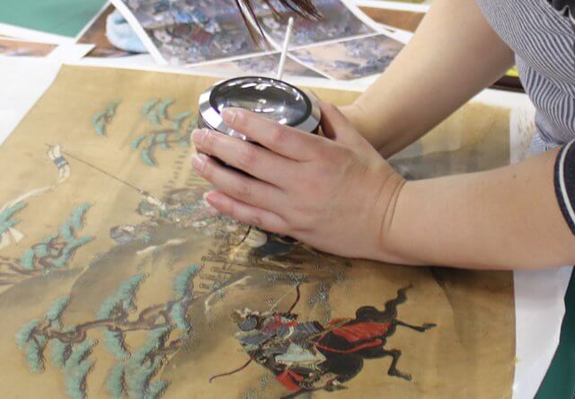 掛軸の修復　補彩