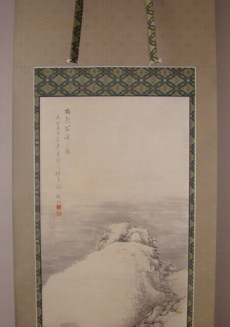 アメリカから傷んだ掛軸の修理依頼