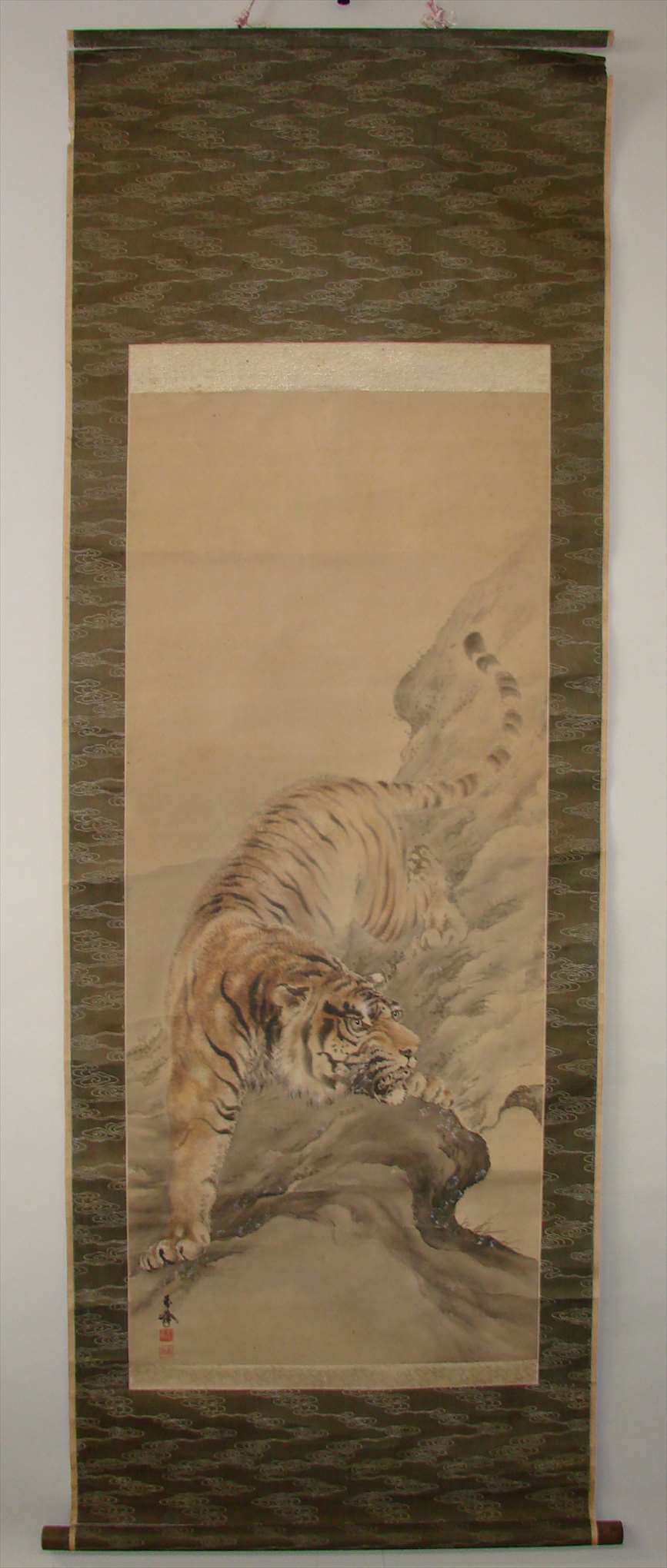 父から引き継いだ掛軸の修復依頼をアメリカから - 野村美術